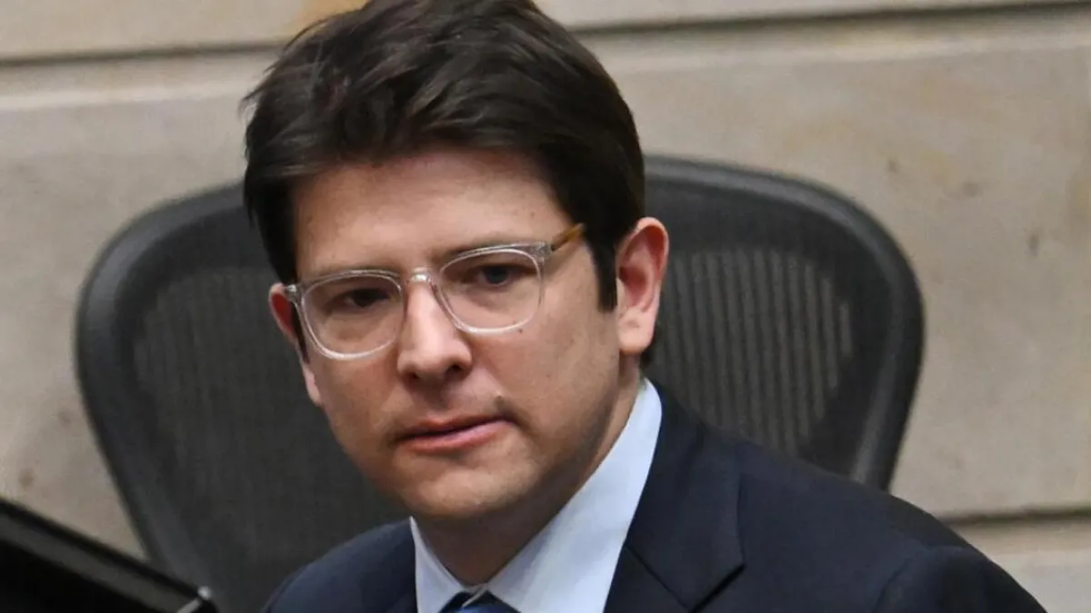 Fallece Miguel Uribe, precandidato presidencial baleado hace dos meses en Colombia