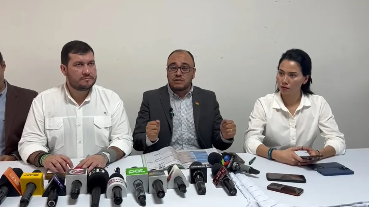 ‘No nos va a temblar la mano para denunciar cualquier intento de paralizar el proceso electoral’, advierte vocal del TSE