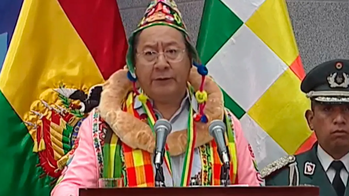 Arce cuestiona el discurso de ‘gastadera, robadera’; dice que son obras para el pueblo