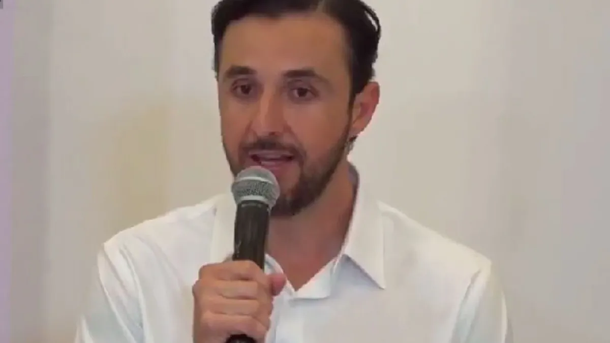 Velasco señala que Lara lo insultó 20 veces, rompió las reglas y no hizo propuestas