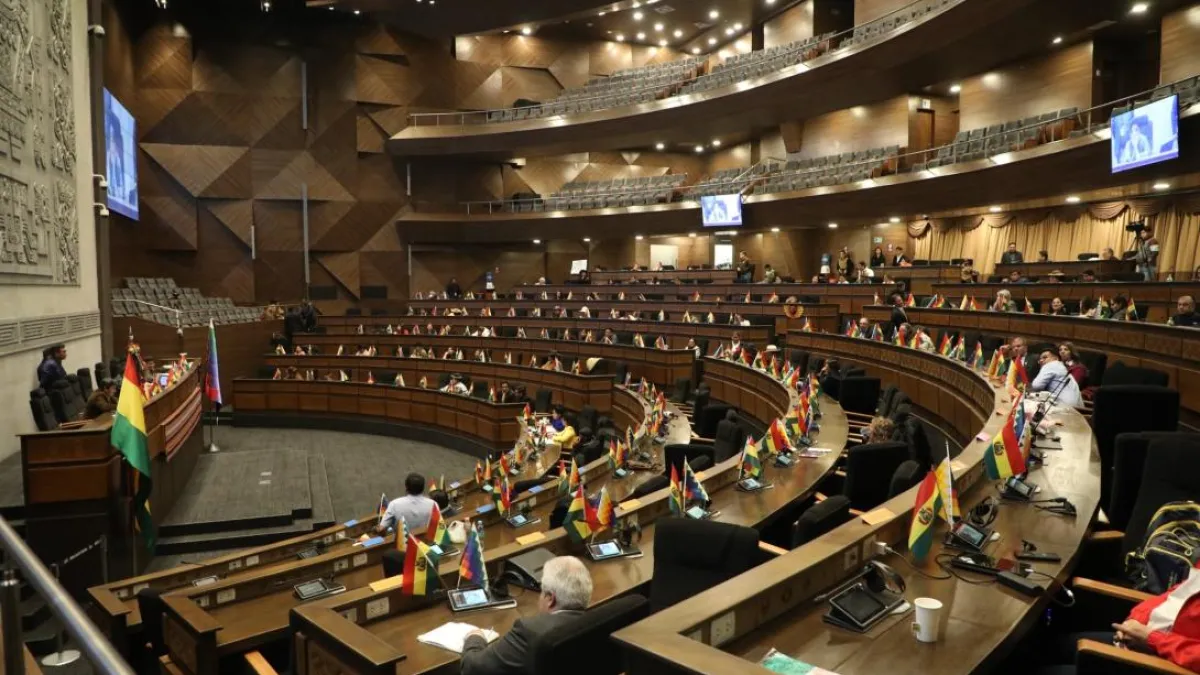 Crisis de combustible: cívicos creen que Choquehuanca se burla del país al llamar a cuarto intermedio