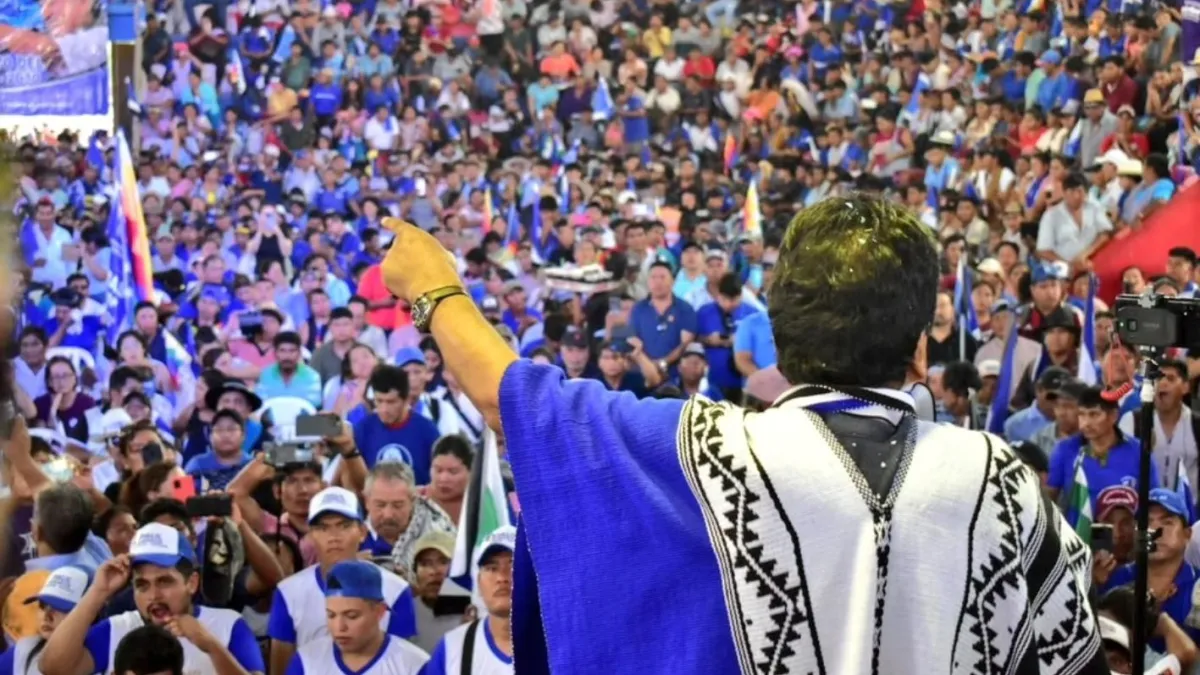 “Pasamos a ser oposición”: evistas anuncian resistencia contra el Gobierno de Paz