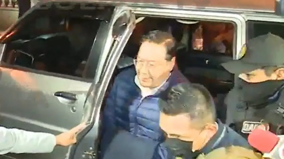 Arce está con un ‘buen semblante’, recibió un juego de ajedrez, libros y una planta, afirma Prada