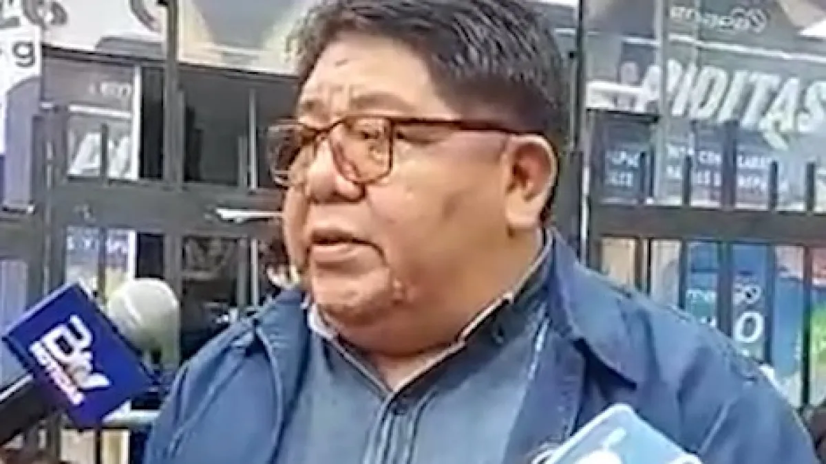 Federación de choferes de La Paz habla de un paro indefinido por ajuste en combustibles